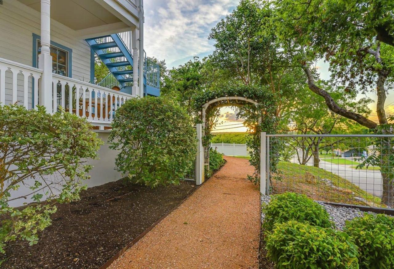Mckenize Guest House: Marble Falls Suite 1 Bd, 1Ba Kültér fotó